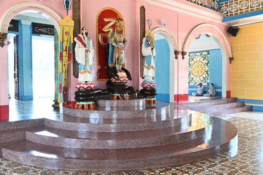 ĐỀN THÁNH (NỘI Ô TÒA THÁNH TÂY NINH)